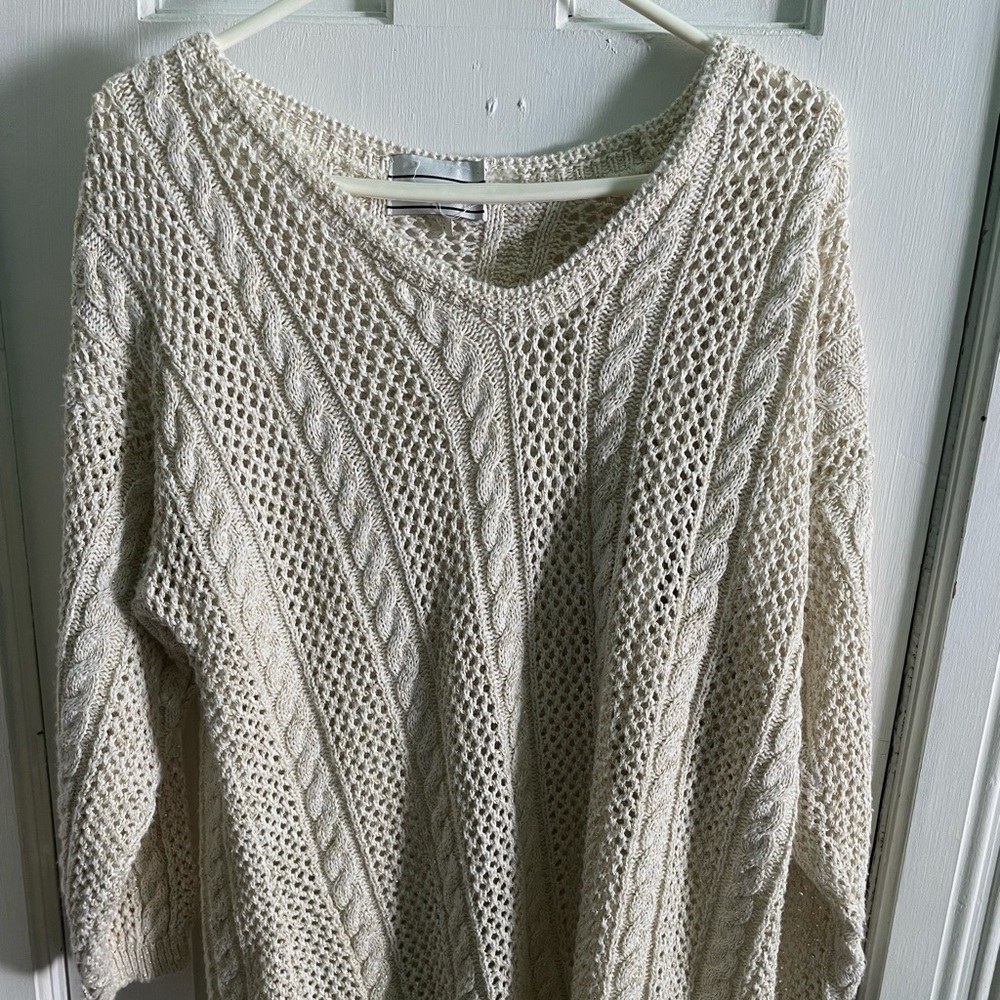 Vintage August Max slouchy women’s sweater.